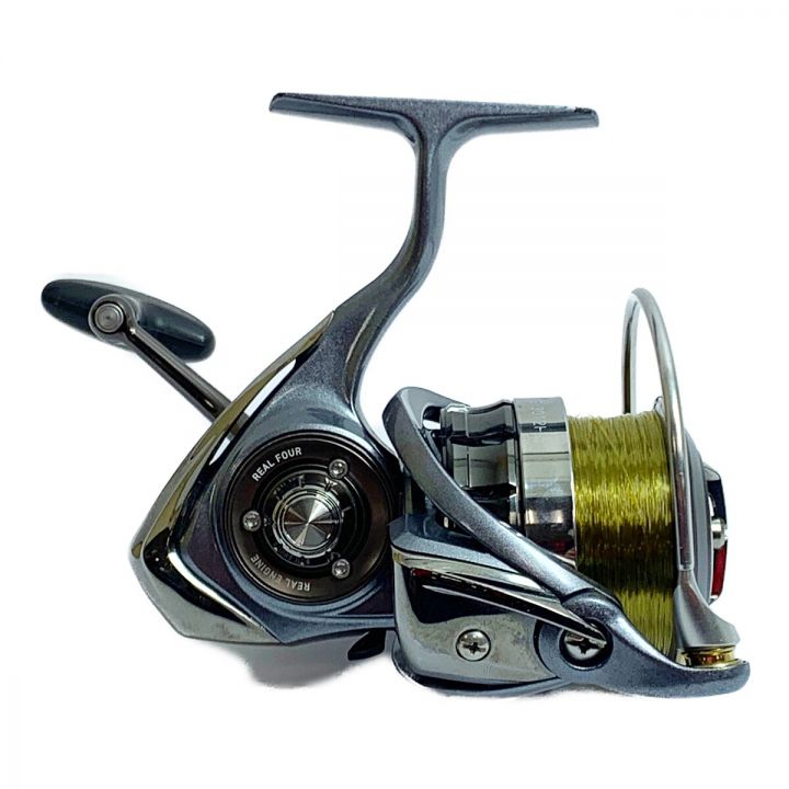 DAIWA ダイワ 15ルビアス3012H スピニングリール 箱付 055640｜中古｜なんでもリサイクルビッグバン