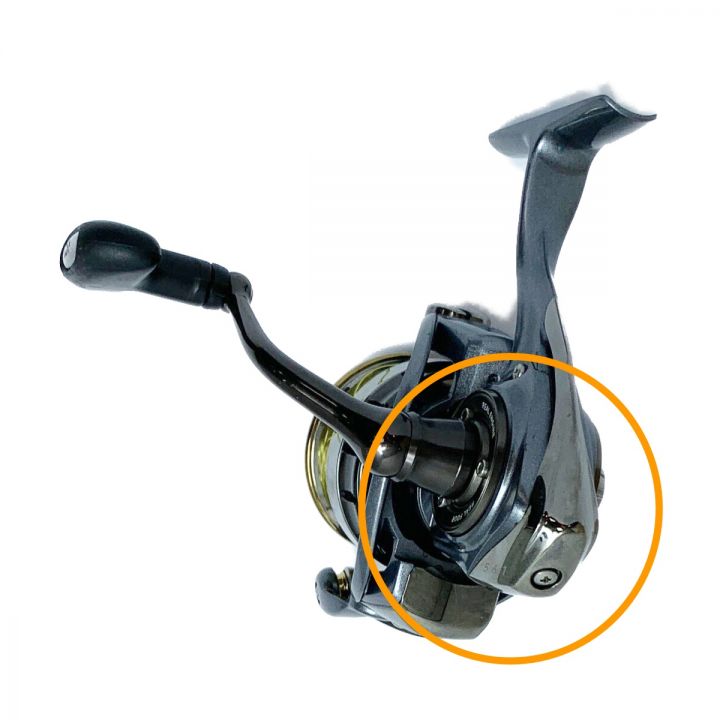 15 ルビアス　3012H ダイワ　中古 DAIWA ダイワ 15ルビアス3012H スピニングリール 箱付 055640 - 中古