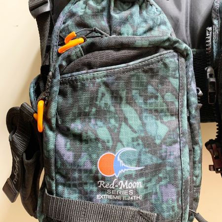  mazume マズメ Red Moon　エクストリームジャケット ｴｸｽﾄﾘｰﾑｼﾞｬｹｯﾄ ライフジャケット　釣り用品