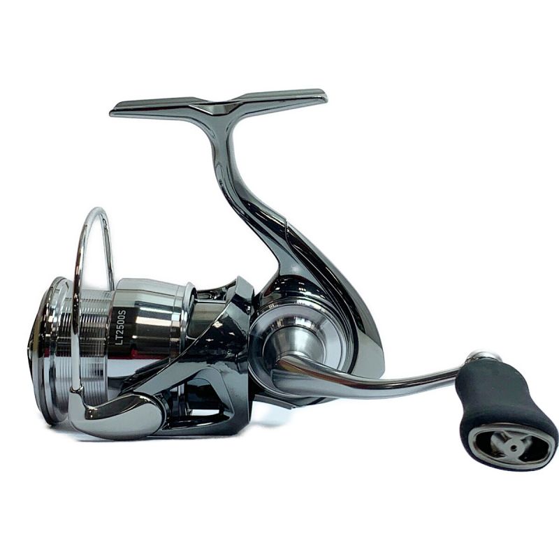 中古】 DAIWA ダイワ 22 イグジスト LT2500S スピニングリール