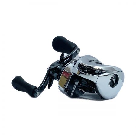 中古】 SHIMANO シマノ 19アンタレスHG右 淡水専用 ベイトリール 03984