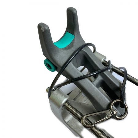  DAIWA ダイワ ロッドホルダー　箱付　尻手ロープ付 CS-160