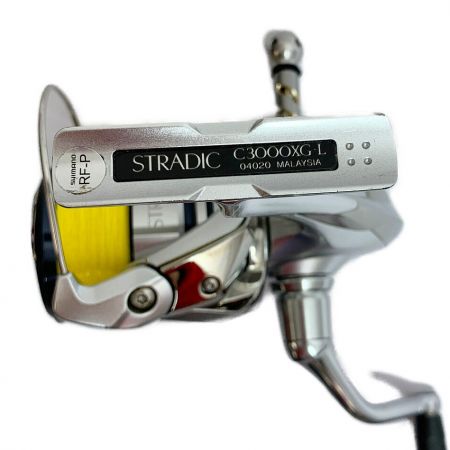  SHIMANO シマノ スピニングリール　19ストラディック C3000XG　リールスタンド付 04020