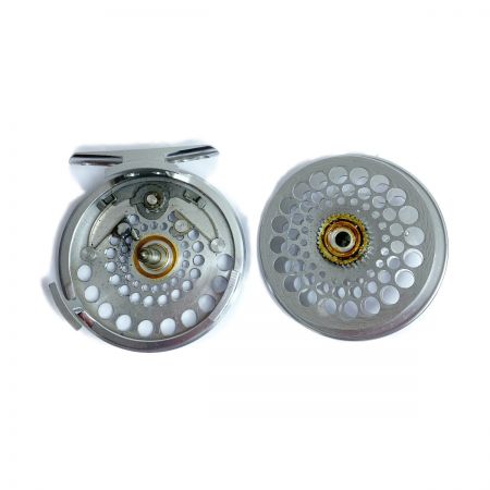  DAIWA ダイワ フライリール　箱、リールポーチ付 PHANTOM #806