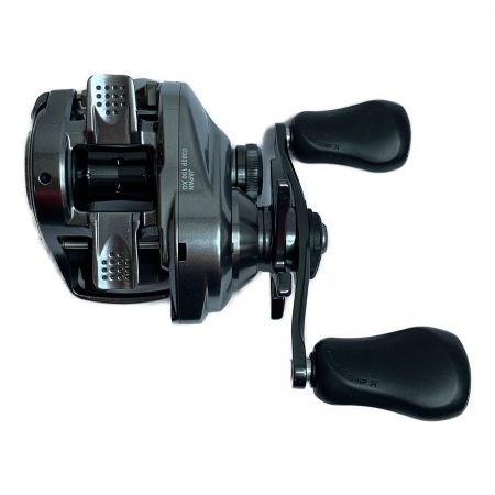  SHIMANO シマノ 18 バンタム MGL XG R 右巻き　ベイトリール 03859