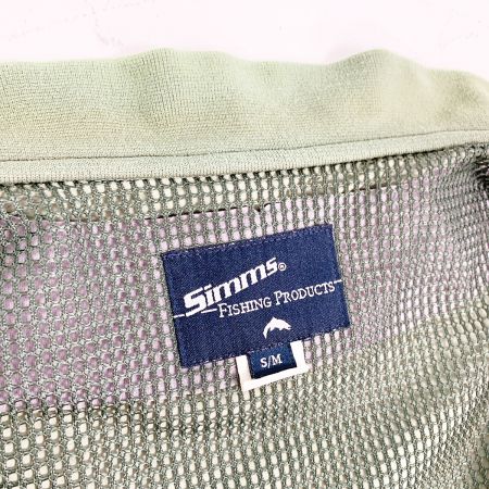  SIMMS フィッシングベスト 着用感あり 目立つヨゴレあり カーキ x グリーン系 S/Mサイズ