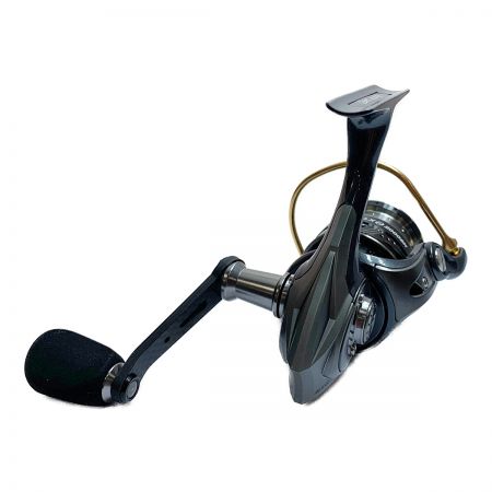  Abu Garcia アブガルシア Revo ALX THETA 2000SH スピニングリール