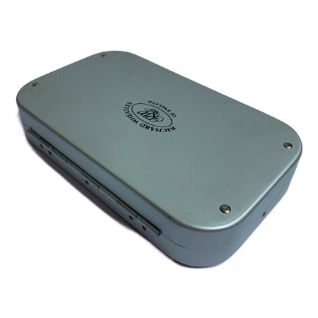  RICHARD WHEATLEY フライケース　9×14.8×2.8cm シルバー