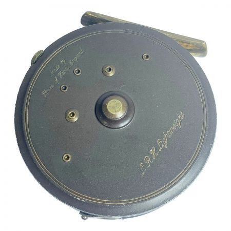  HOUSE OF HARDY L.R.H Lightweight フライリール　ケース付 L.R.H ﾗｲﾄｳｪｲﾄ キズあり