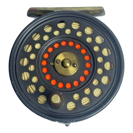  HOUSE OF HARDY L.R.H Lightweight フライリール　ケース付 L.R.H ﾗｲﾄｳｪｲﾄ キズあり