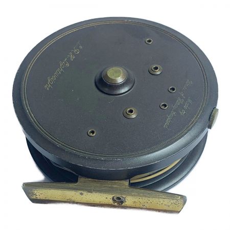  HOUSE OF HARDY L.R.H Lightweight フライリール　ケース付 L.R.H ﾗｲﾄｳｪｲﾄ キズあり