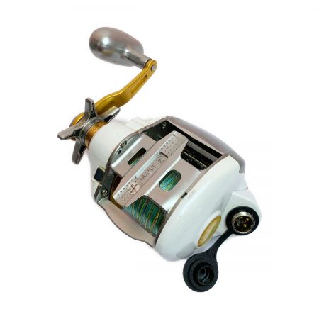  SHIMANO シマノ 電動リール　Tankenmaru 3000XH　電源ケーブル付 02191