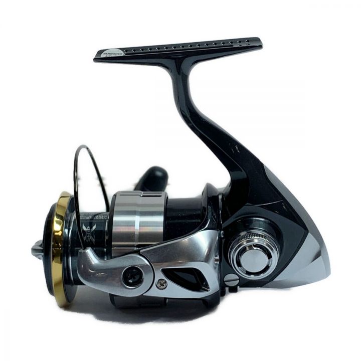 SHIMANO Vanquish C3000HG スピニングリール 【公式通販】