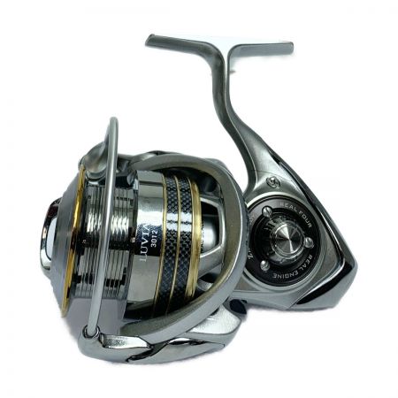  DAIWA ダイワ  12ルビアス 3012H スピニングリール 055975 箱にシミあり