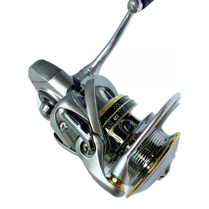 DAIWA ダイワ 12ルビアス 3012H スピニングリール 055975 箱にシミあり｜中古｜なんでもリサイクルビッグバン