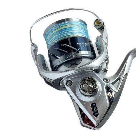  SHIMANO シマノ 15ストラディック 4000XG スプール4000M 03417 使用感あり　キズ、スレ、剥がれ多数あり　本体のみ