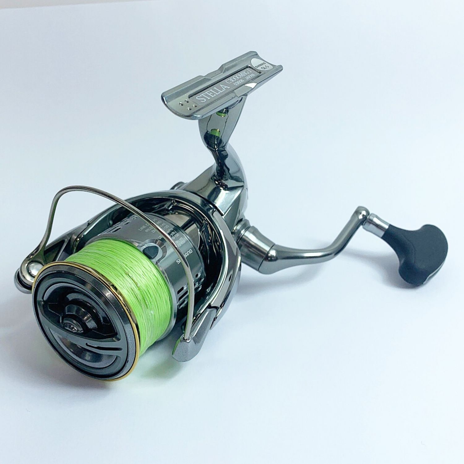 中古】 SHIMANO シマノ 18ステラ C3000MHG スピニングリール 03806 B