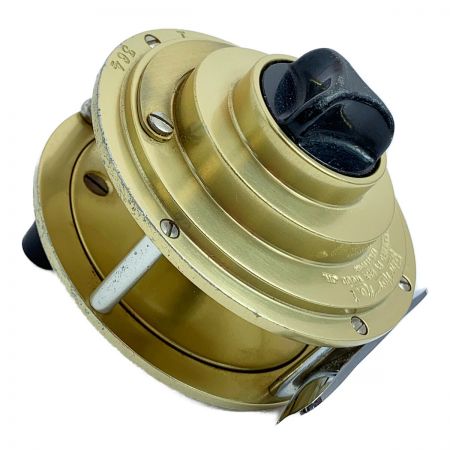  フィンノール no.1 ウェディングケーキ 364 フライリール no.1 ウェディングケーキ 364 キズあり