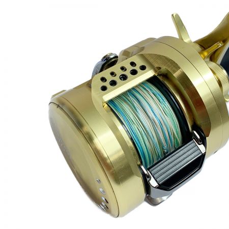  SHIMANO シマノ 23 カルカッタコンクエストMD 300XGLH　ベイトリール 045935 右ハンドル