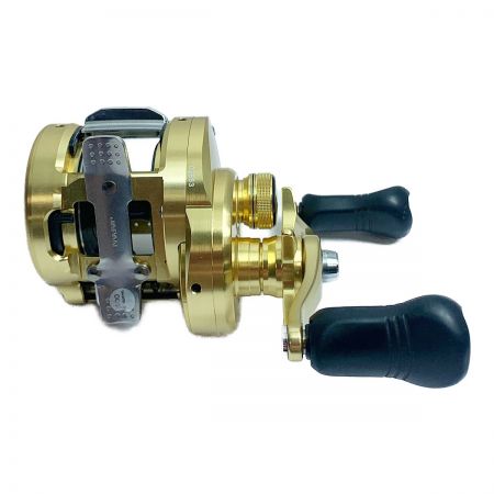 SHIMANO シマノ 18カルカッタコンクエスト300　ベイトリール 03863