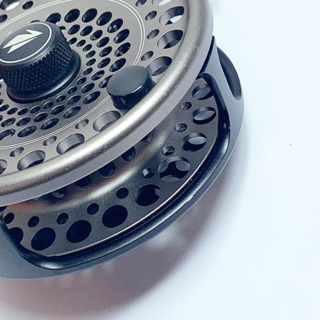  sage セージ TROUT　トラウト　4/5/6　フライリール ﾄﾗｳﾄ 4/5/6 ポーチ、箱付き