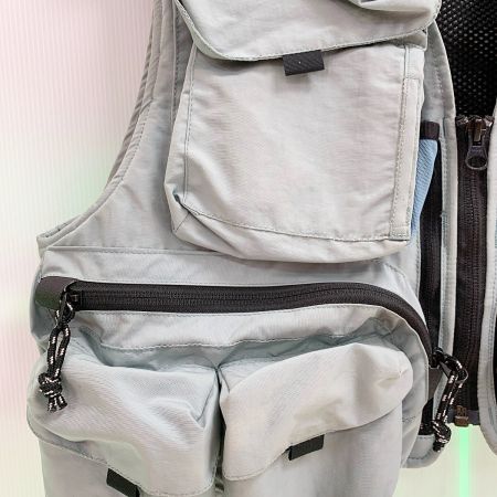  RIVERSONG フィッシングベスト 佐藤成史氏サイン入り Sサイズ　ヨゴレあり グリーン x ブルー系