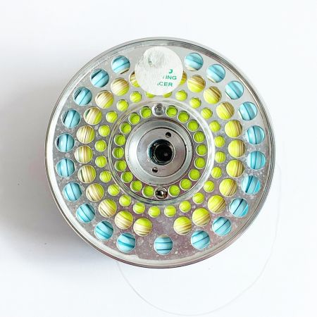  Review フライリール  ケース付　Review　キズあり DDX-V