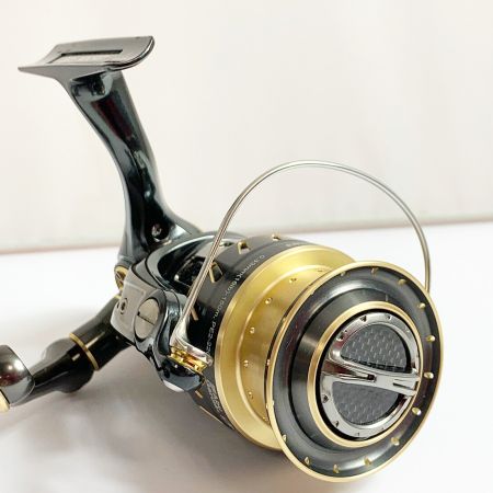 Abu Garcia アブガルシア Revo ROCKET 3000MS スピニングリール