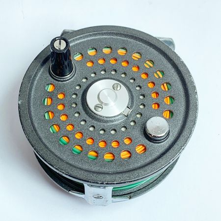  ORVIS フライリール　ケース付 BATTENKILL 8/9