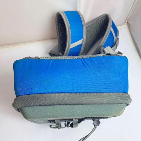  SIMMS ウェイポインツ　ヒップ　パック ブルー 使用感あり。キズ、ヨゴレあり