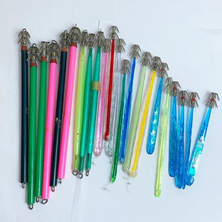   イカ釣り　イカ針　スッテ　仕掛け　ひらひら針など　160点以上！ 釣り用品 未使用品入り