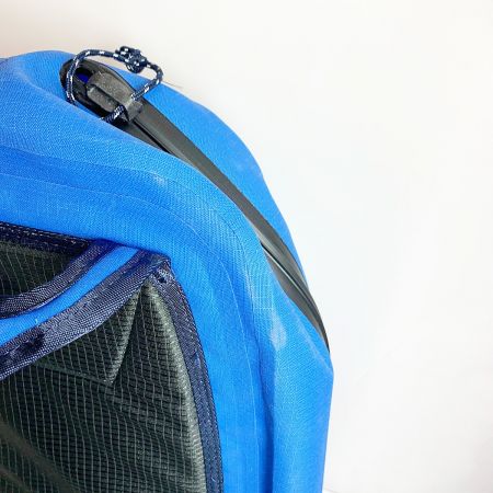  SIMMS ドライクリーク　フィッシングバッグ ブルー