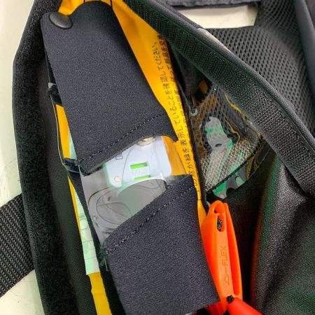  Pazdesign パズデザイン PSLインフレータブルライフジャケットⅡ　ボンベ要交換　ヨゴレあり ブラック x グリーン