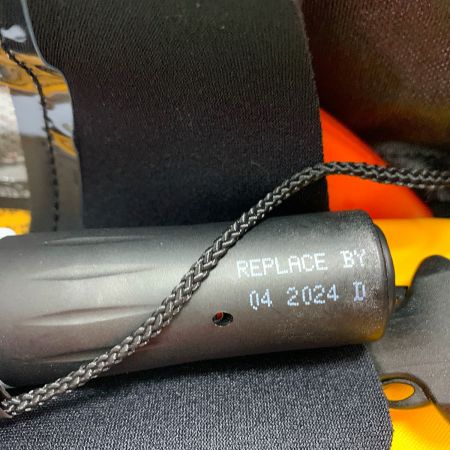  Pazdesign パズデザイン PSLインフレータブルライフジャケットⅡ　ボンベ要交換　ヨゴレあり ブラック x グリーン