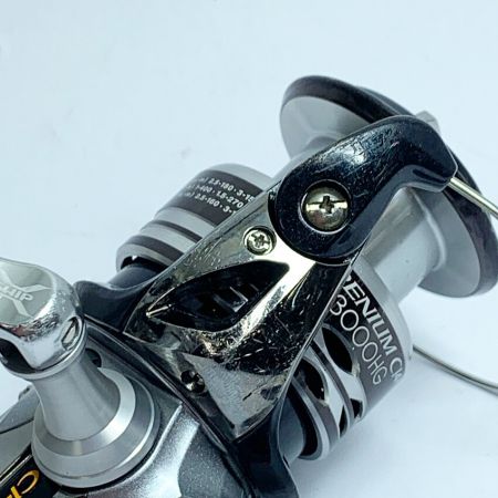  SHIMANO シマノ 12レアニウムCI4+ C3000HG スピニングリール　本体のみ　キズ、剥がれあり 02860