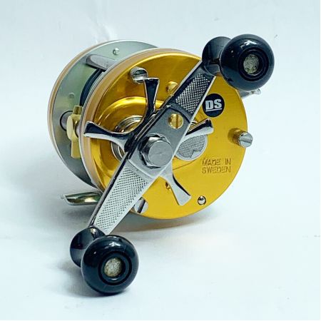  ABU アンバサダー 5501CS L GOLD 純正パーツ付属　ベイトリール 00J20SE