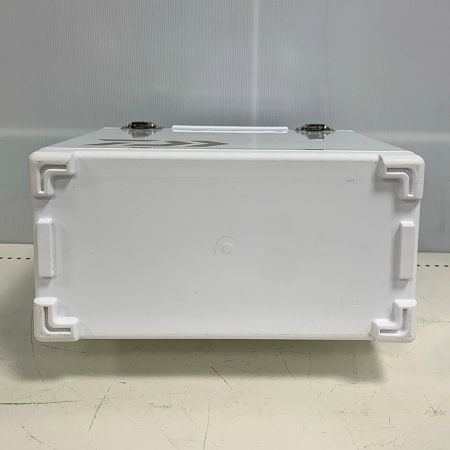  DAIWA ダイワ クーラーボックス　※ショルダー紐欠品 ZS700 ホワイト