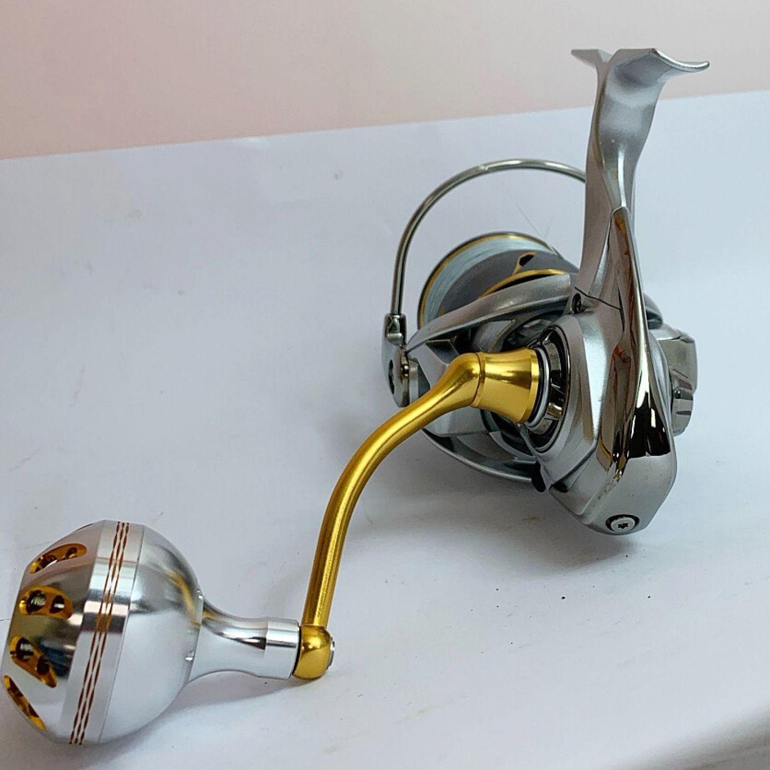 中古】 DAIWA ダイワ 21フリームス LT4000-CXH スピニングリール 21