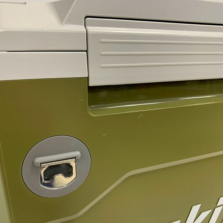  MAKITA マキタ  充電式保冷温庫 本体のみ CW001G オリーブ