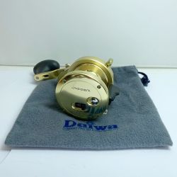 ★★ SHIMANO シマノ スコーピオンオシアジガー 2000P　ベイトリール RH302 Aランク