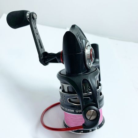  Abu Garcia アブガルシア REVO MGX 2500S　スピニングリール REVO MGX 2500S