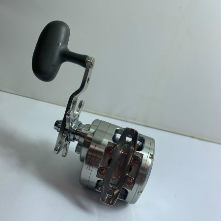  DAIWA ダイワ ソルティガ Z30 ベイトリール　本体のみ ｿﾙﾃｨｶﾞ Z30 607221