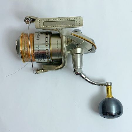  SHIMANO シマノ 06ツインパワー 4000　スピニングリール 01987 本体のみ　キズ、スレ、ヨゴレ、剥がれあり