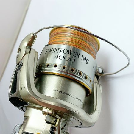  SHIMANO シマノ 06ツインパワー 4000　スピニングリール 01987 本体のみ　キズ、スレ、ヨゴレ、剥がれあり