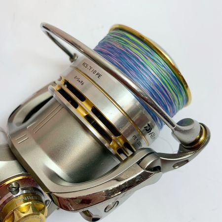  DAIWA ダイワ  05イグジスト 3012　スピニングリール 055285 使用感あり　目立つキズ、剥がれあり
