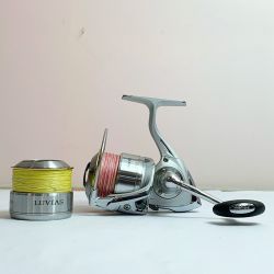 ★★ DAIWA ダイワ 07ルビアス 3000　スピニングリール 055457 替スプール付　キズ、剥がれあり Cランク