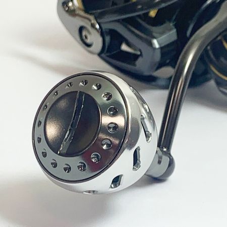  DAIWA ダイワ CALDIA SW　4000D-CXH　スピニングリール　ULCUSノブ付き ハンドルノブキズ有 220661