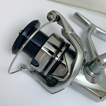  SHIMANO シマノ 19ストラディックC3000XG　スピニングリール 04020
