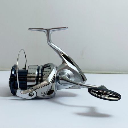  SHIMANO シマノ 19ストラディックC3000XG　スピニングリール 04020