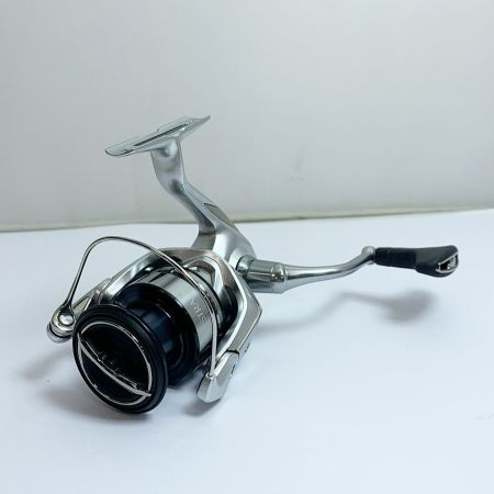  SHIMANO シマノ 19ストラディックC3000XG　スピニングリール 04020